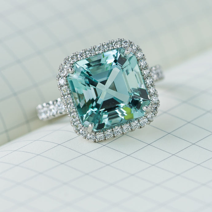A Natural Beauty: Unheated Aquamarine Ring in Mint Green