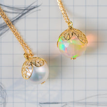 Load image into Gallery viewer, Round opal necklace with gold petals-large