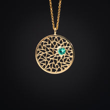Load image into Gallery viewer, Round Pendant with emerald