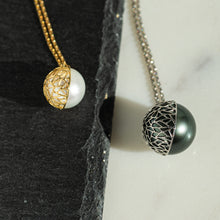 Load image into Gallery viewer, Large Tahitian Pearl Necklace