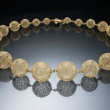 Load image into Gallery viewer, Gradual Gold Necklace