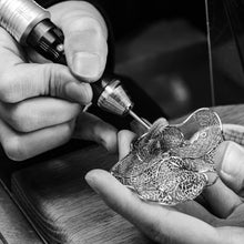 Load image into Gallery viewer, Lotus Leaf Pendant II