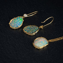 Load image into Gallery viewer, Australian Opal pendant I (medium）
