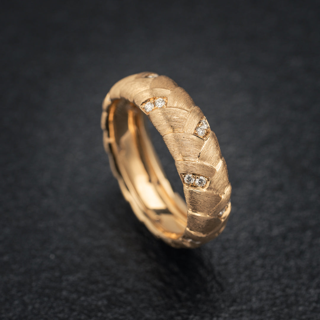 Golden Veins — Diamond Band-6mm
