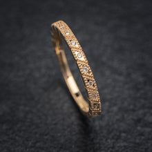 Load image into Gallery viewer, Gold Whisper — Glow Ring (11 Diamonds)
