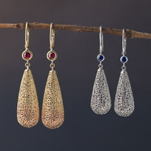 Load image into Gallery viewer, Ombre Raindrop Earrings I
