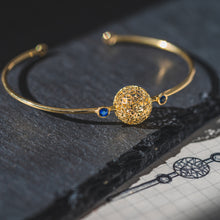 Load image into Gallery viewer, Gold Cuff with Sapphire II
